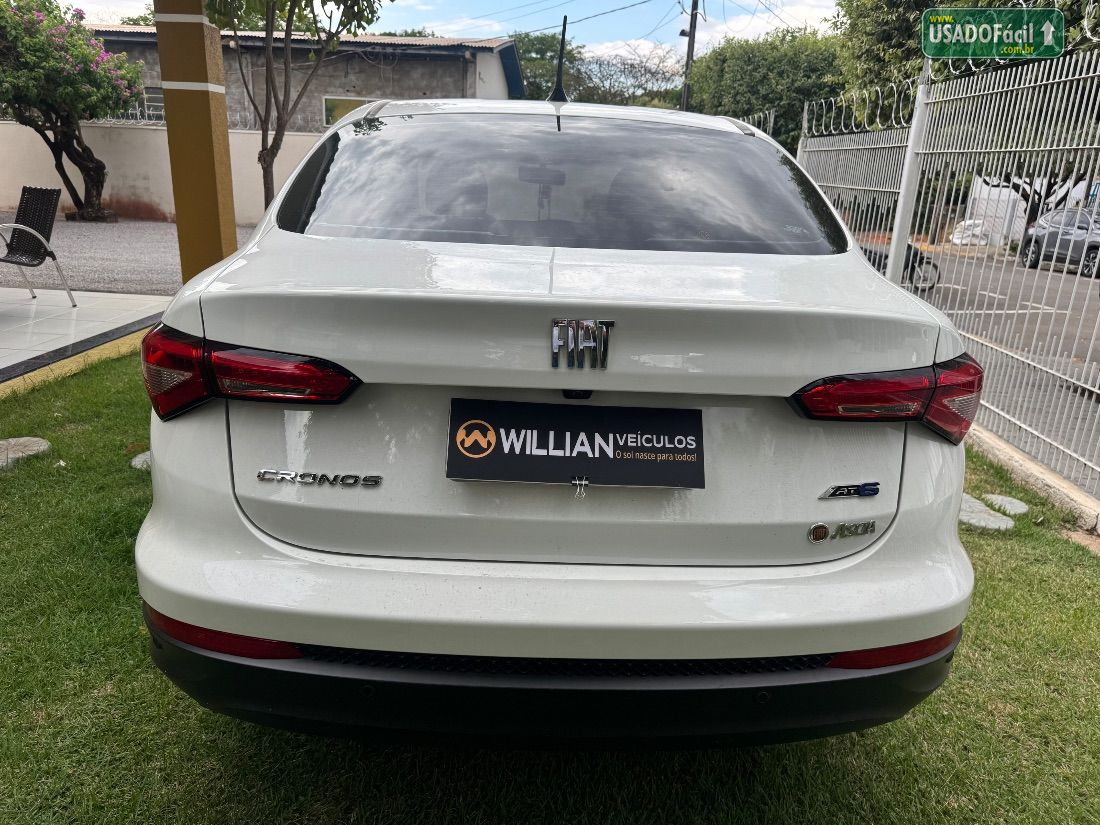 Fiat Cronos Precision 1.8 Automático Flex 2019/2020 — foto 18 de 26