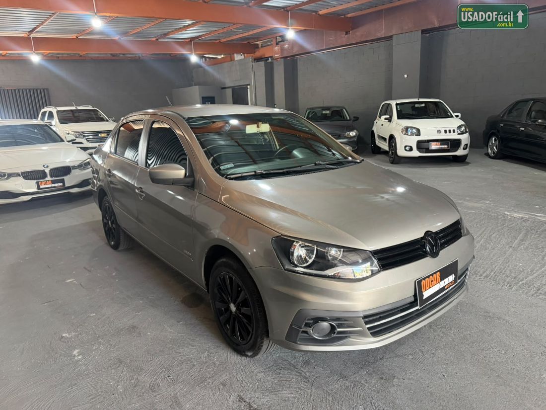 Volkswagen Voyage City 1.0 Mi Total Flex 2013/2013 — foto 3 de 12