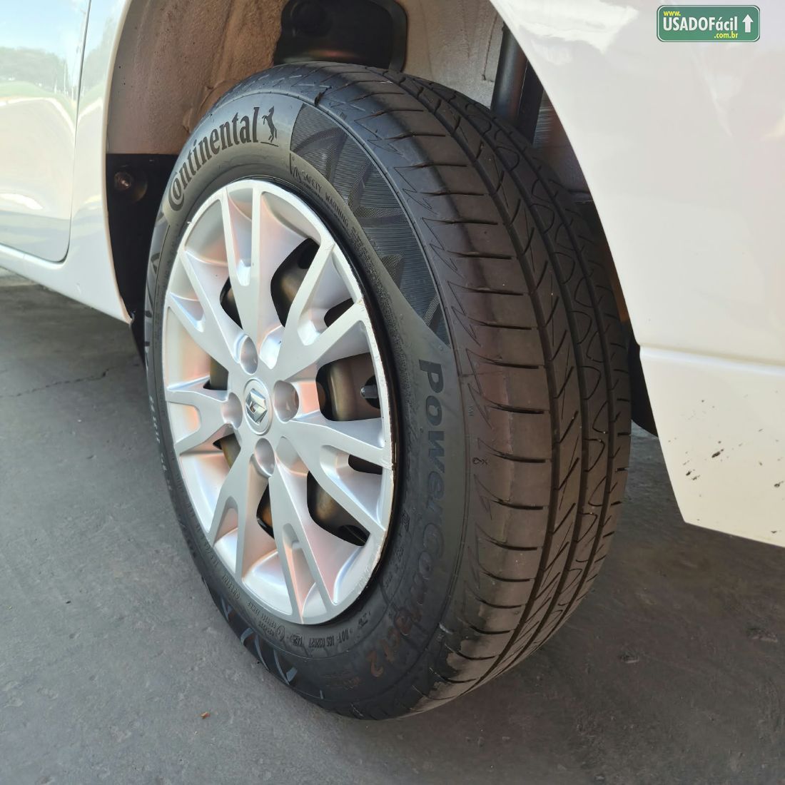 Renault Logan Life 1.0 Mecânico Flex 2022/2023 — foto 15 de 15