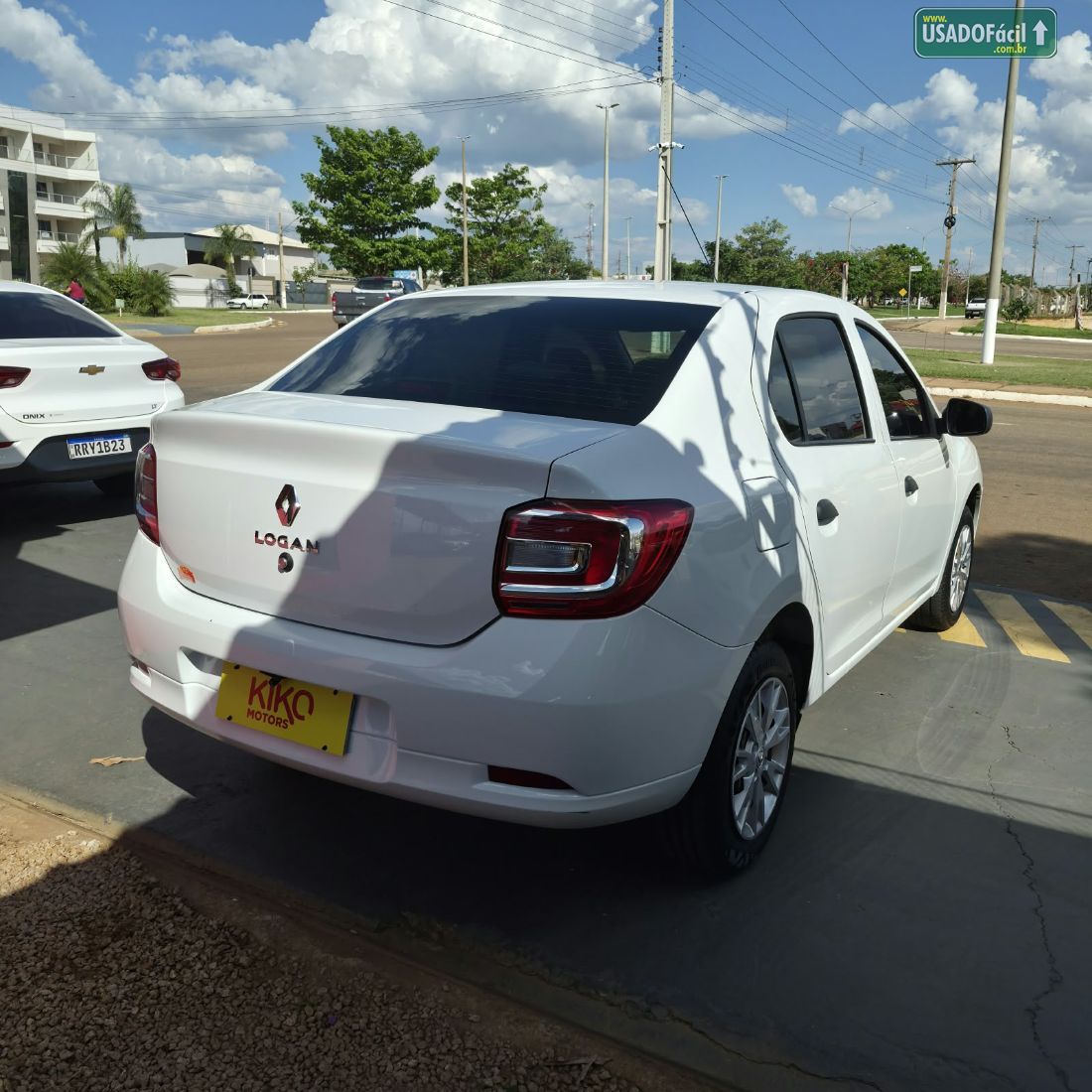 Renault Logan Life 1.0 Mecânico Flex 2022/2023 — foto 4 de 15