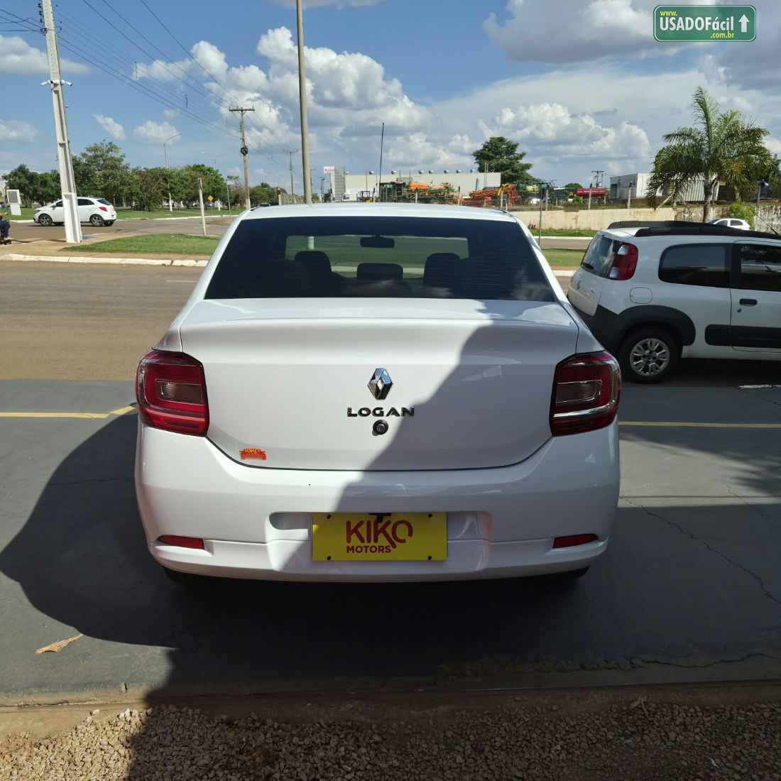 Renault Logan Life 1.0 Mecânico Flex 2022/2023 — foto 5 de 15