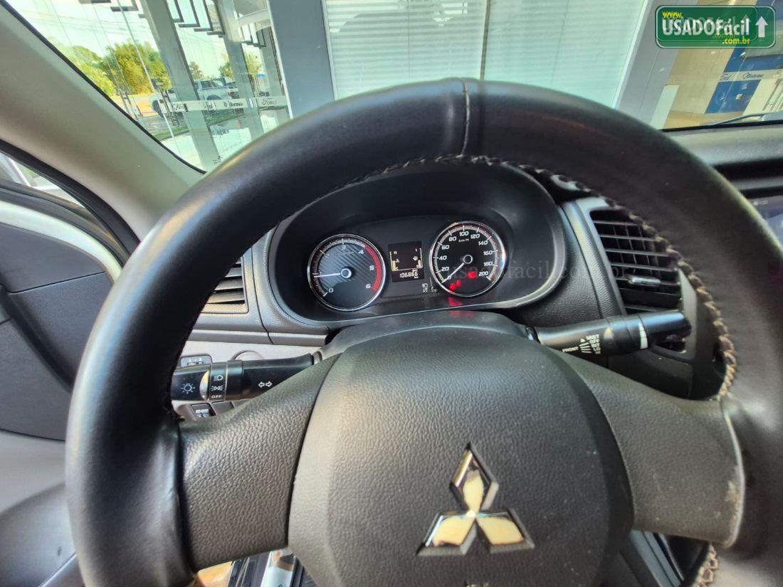 MITSUBISHI L200 Triton Sport GLS CD 2.4 Automático Diesel 2023/2024 — foto 10 de 13
