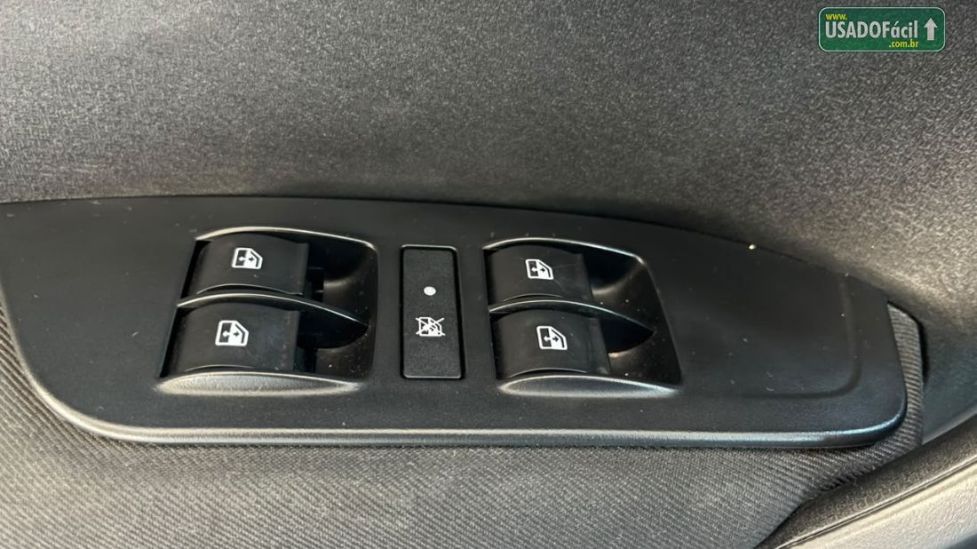 Fiat Cronos 1.3 Mecânico Flex 2020/2021 — foto 10 de 25