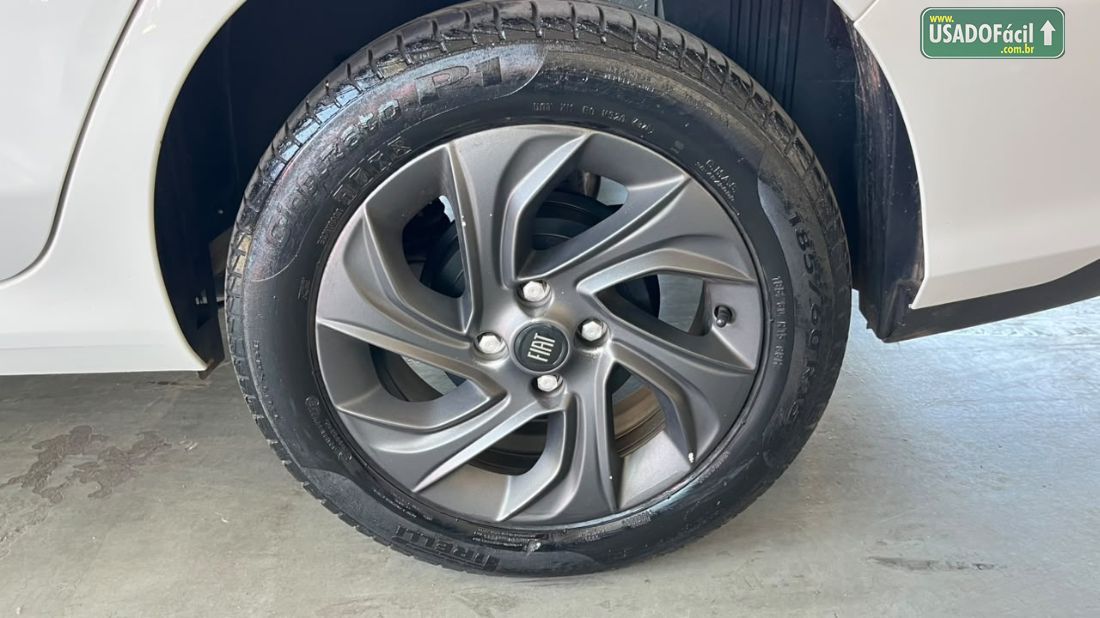 Fiat Cronos 1.3 Mecânico Flex 2020/2021 — foto 21 de 25