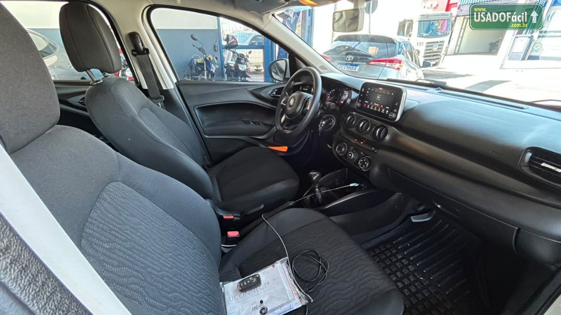 Fiat Cronos 1.3 Mecânico Flex 2020/2021 — foto 7 de 25