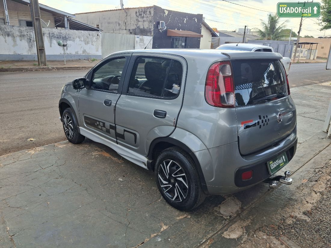 Fiat Uno Vivace Celebration 1.0 EVO Fire Flex 5P 2015/2015 — foto 3 de 11