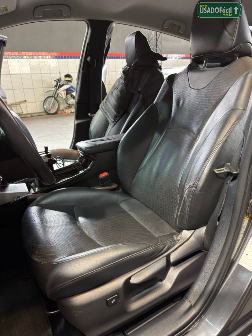Toyota Prius 1.8 Automático Híbrido 2018/2018 — foto 7 de 9