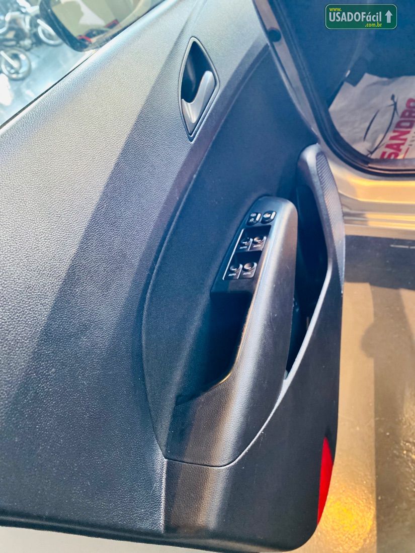 Hyundai HB20 Hatch Copa do Mundo 1.6 Automático Flex 2018/2019 — foto 25 de 30