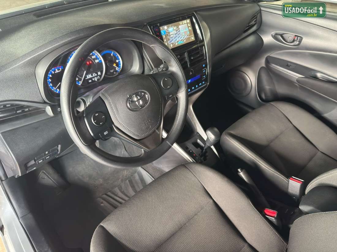 TOYOTA Yaris Hatch XL 1.5 Automático Flex 2024/2025 — foto 10 de 18