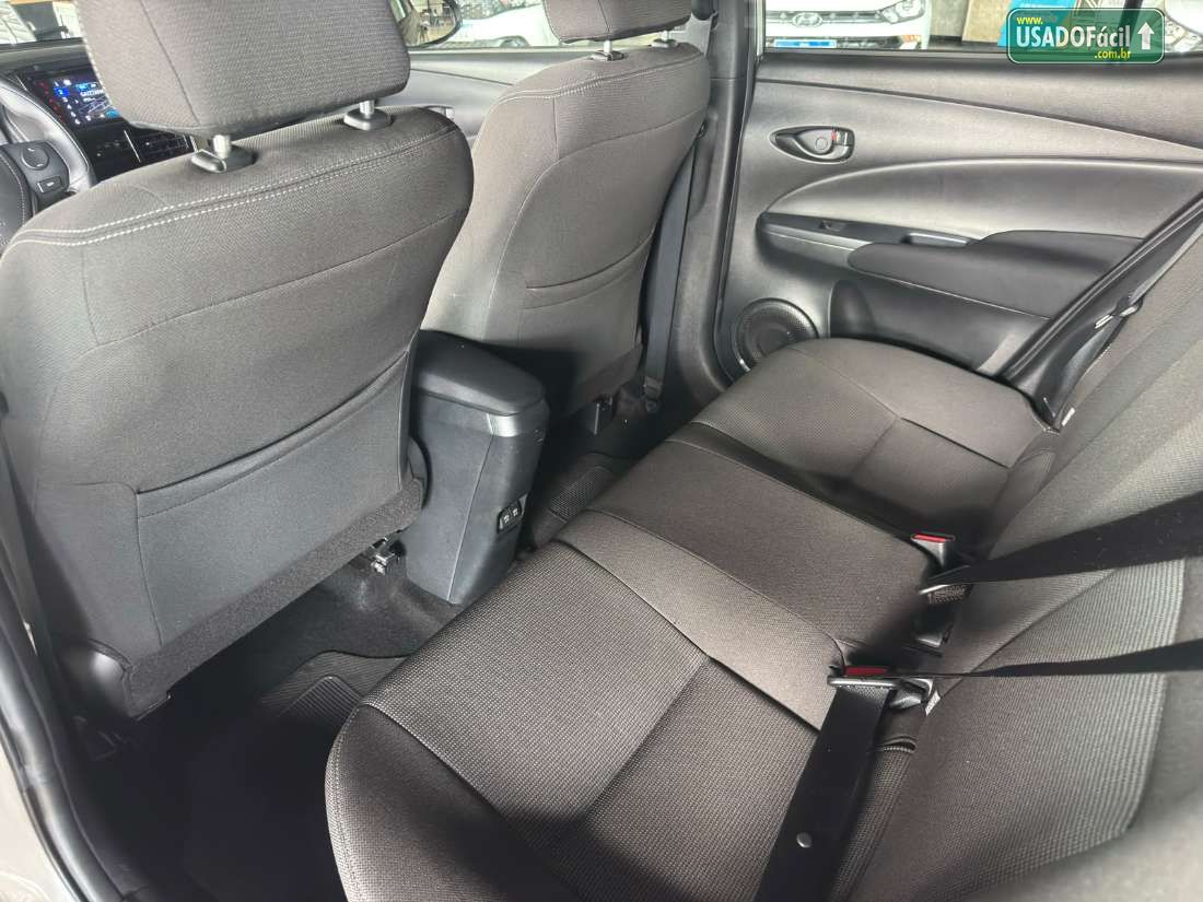 TOYOTA Yaris Hatch XL 1.5 Automático Flex 2024/2025 — foto 12 de 18