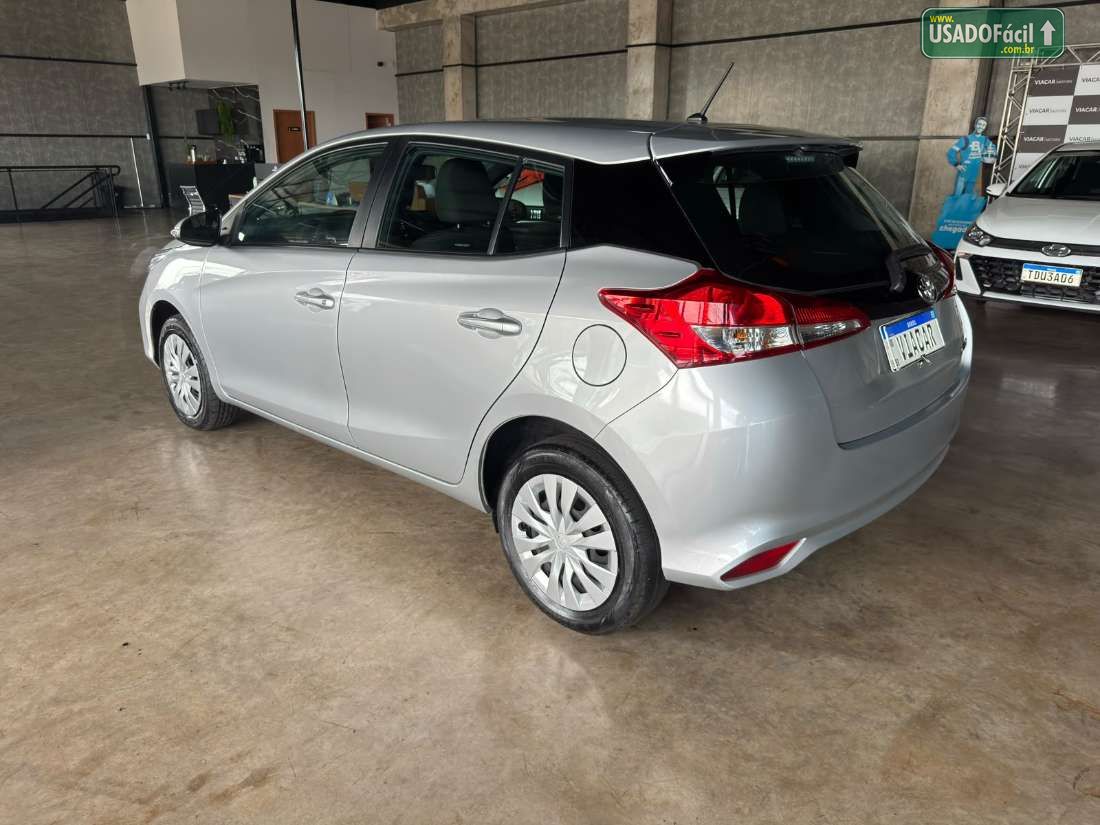 TOYOTA Yaris Hatch XL 1.5 Automático Flex 2024/2025 — foto 3 de 18