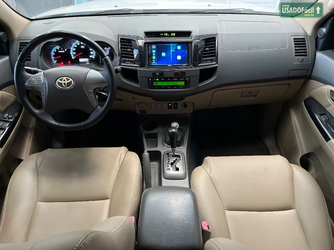 Toyota Hilux SW4 SRV D4-D 3.0 4x4 TDI Automático Diesel 2012/2013 — foto 17 de 28