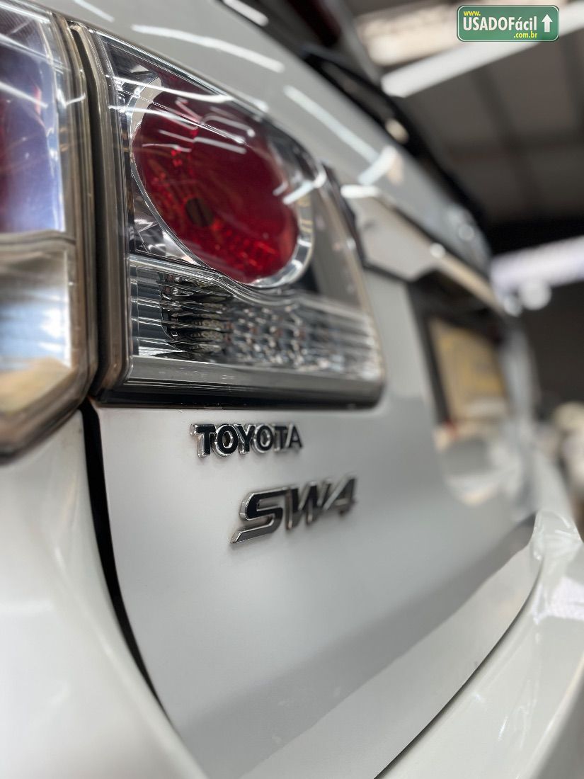 Toyota Hilux SW4 SRV D4-D 3.0 4x4 TDI Automático Diesel 2012/2013 — foto 8 de 28