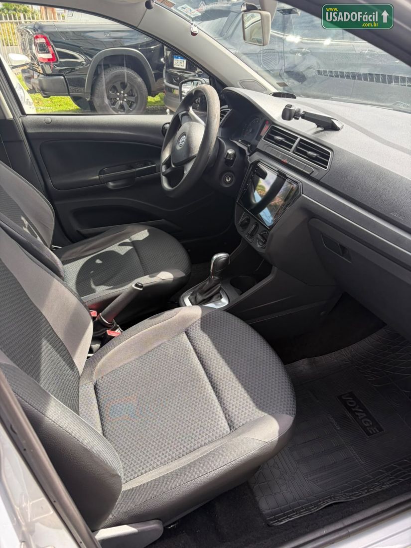 Volkswagen Voyage 1.6 MSi Automático Flex 2020/2021 — foto 8 de 10