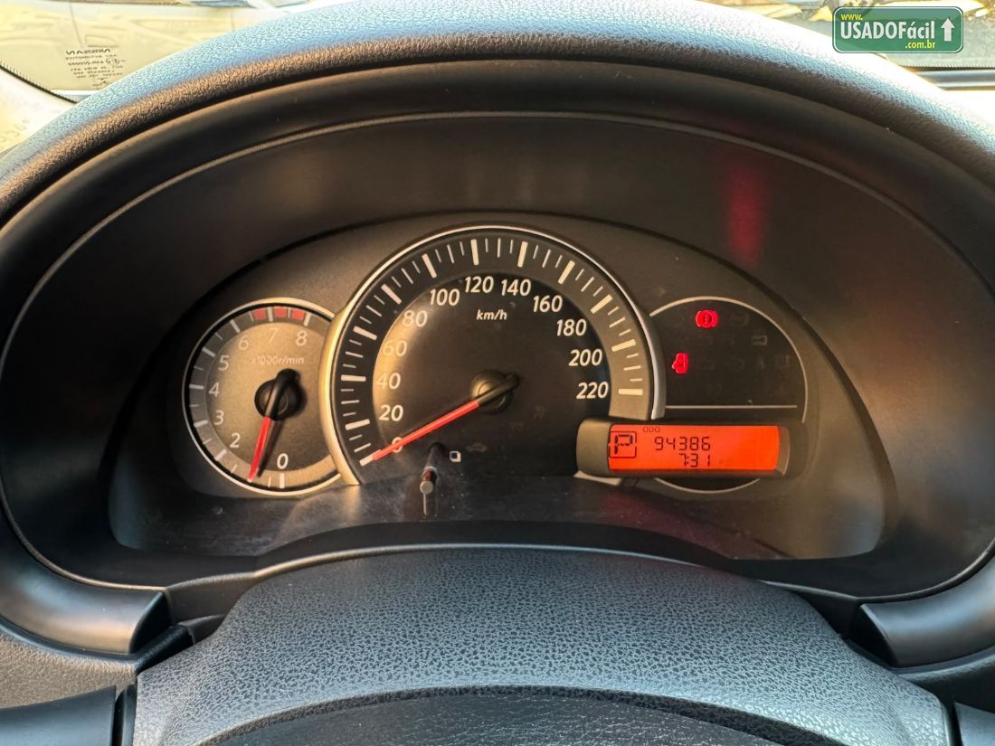 Nissan March SL 1.6 Automático 5P FlexStart 2019/2020 — foto 14 de 15