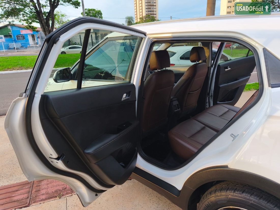 Hyundai Creta Prestige 2.0 Automático Flex 2017/2018 — foto 9 de 11