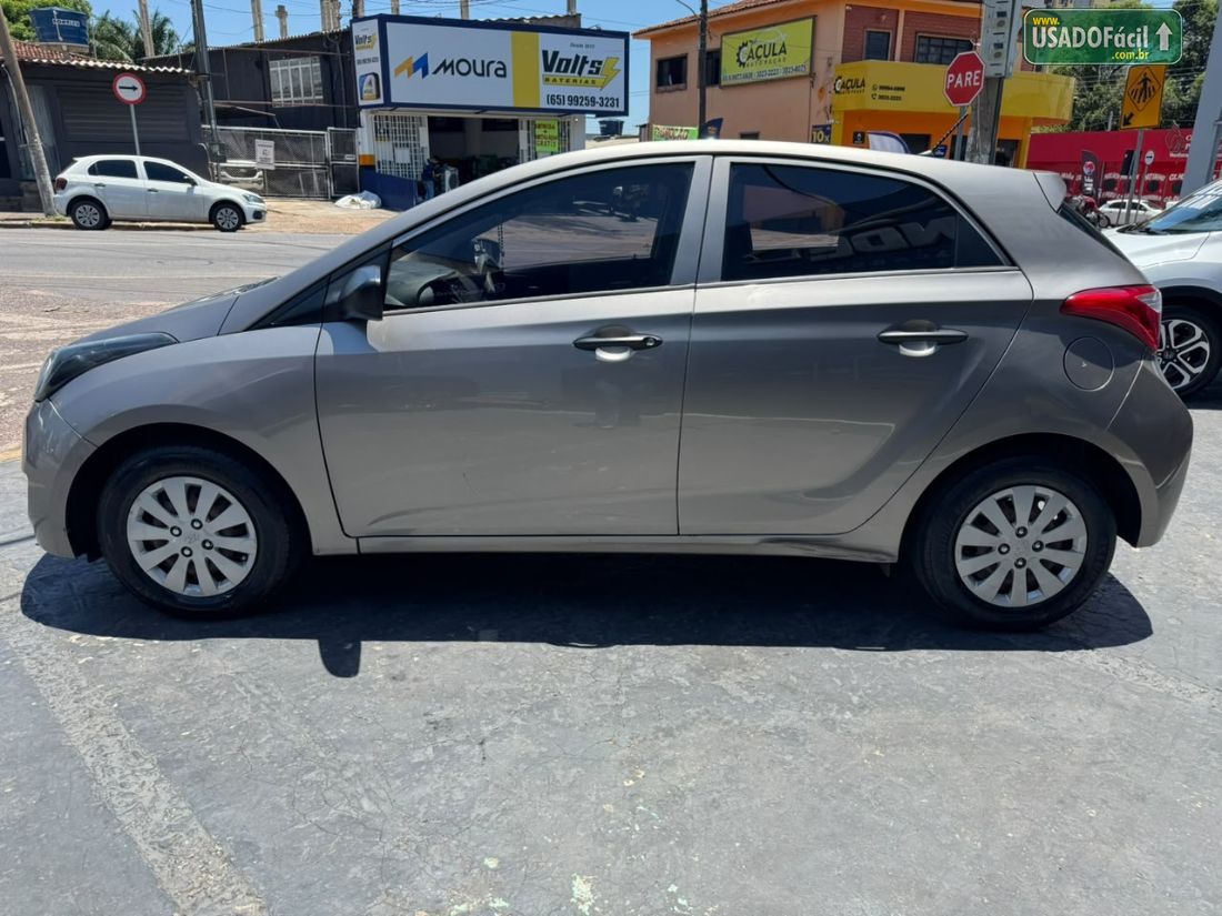 Hyundai HB20 Hatch Comfort Plus 1.0 Flex 2017/2018 — foto 4 de 15