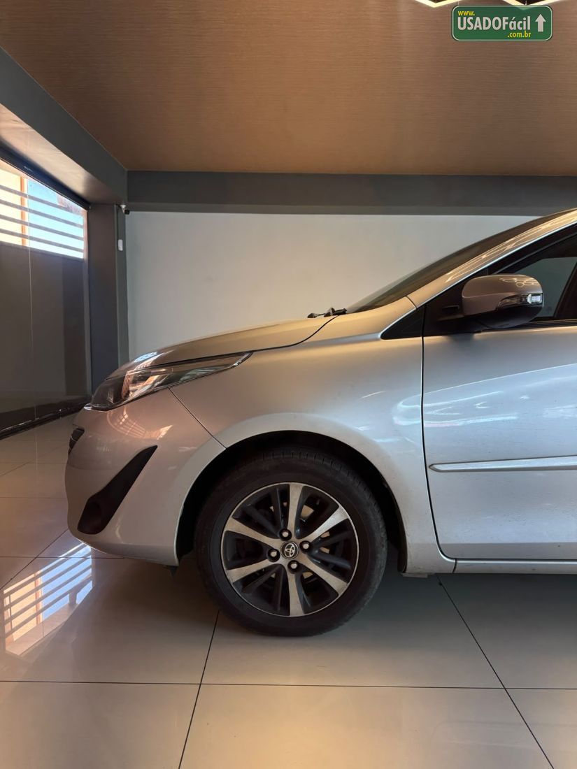 Toyota Yaris Sedan XLS 1.5 Automático Flex 2018/2019 — foto 4 de 13