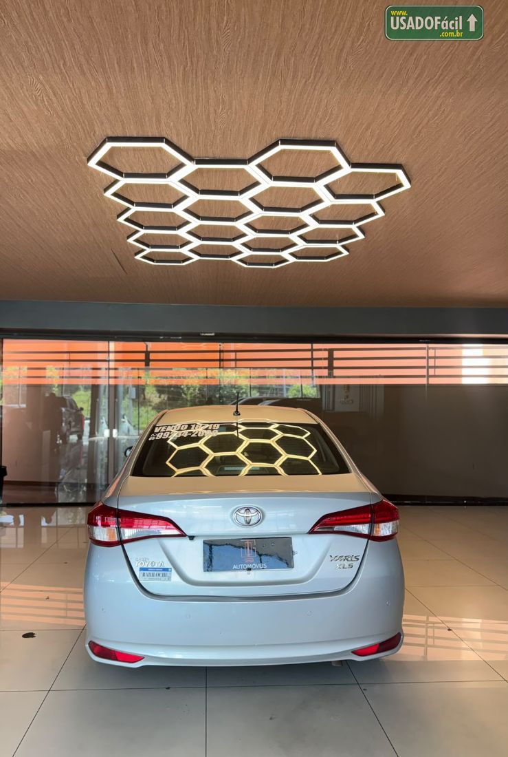 Toyota Yaris Sedan XLS 1.5 Automático Flex 2018/2019 — foto 6 de 13