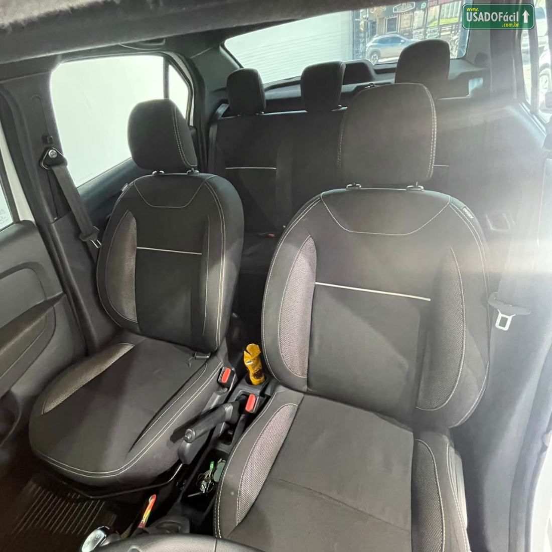 Renault Logan Zen 1.6 Automático Hi-Flex 2019/2020 — foto 13 de 18