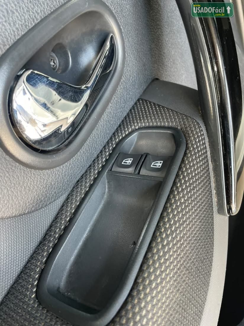 Renault Logan Zen 1.6 Automático Hi-Flex 2019/2020 — foto 18 de 18