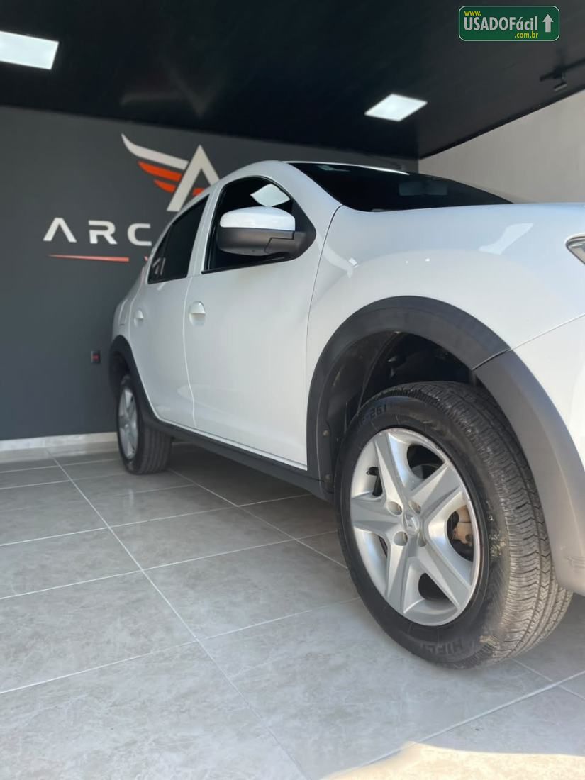 Renault Logan Zen 1.6 Automático Hi-Flex 2019/2020 — foto 7 de 18