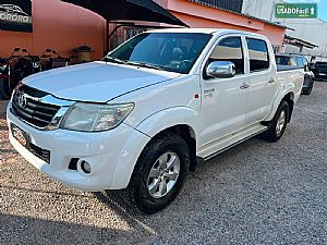 Toyota Hilux SR CD 2.7 4x2 16V Automático Flex