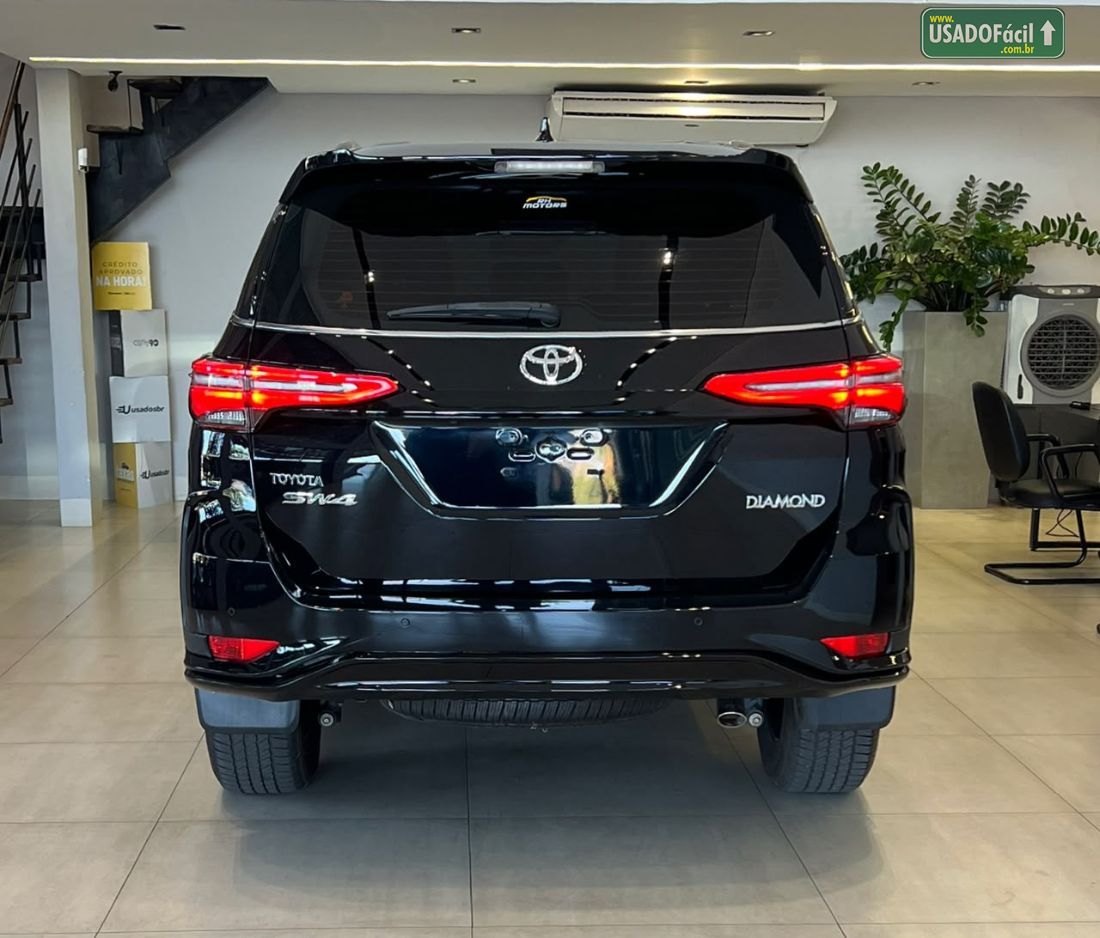 Toyota Hilux SW4 Diamond 2.8 4x4 Turbo Automático Diesel 2022/2022 — foto 5 de 14