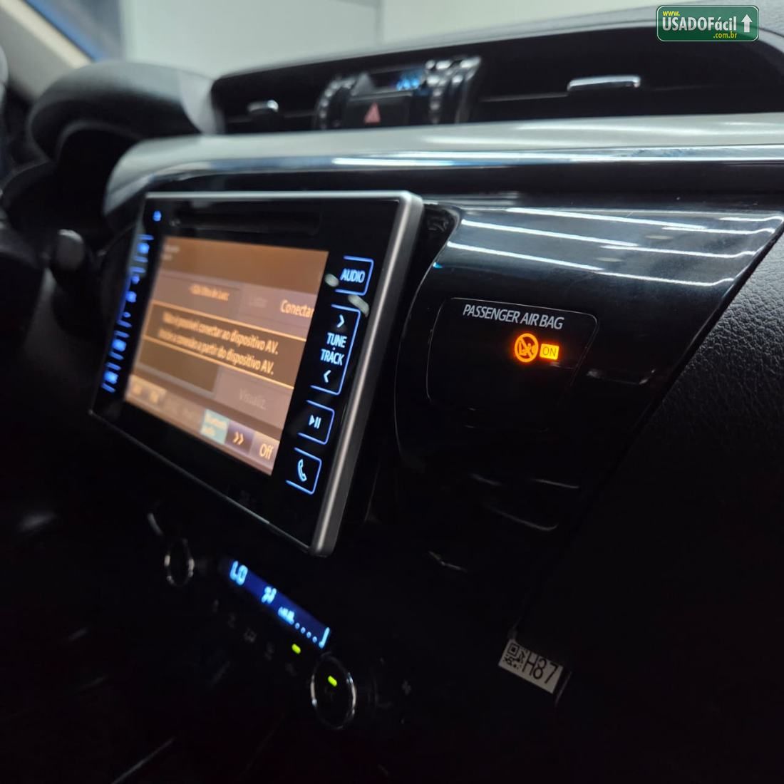 Toyota Hilux SRX CD 2.8 4x4 TDI Automático Diesel 2018/2018 — foto 21 de 28