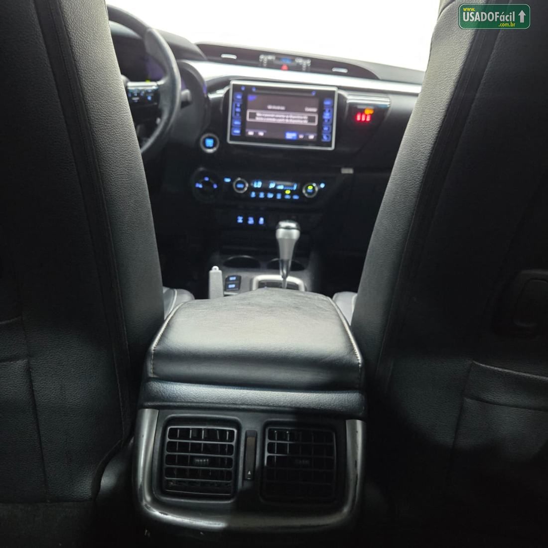 Toyota Hilux SRX CD 2.8 4x4 TDI Automático Diesel 2018/2018 — foto 9 de 28