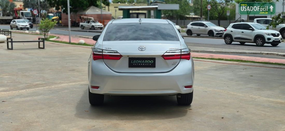 Toyota Corolla XEI 2.0 Automático Flex 2017/2018 — foto 8 de 15