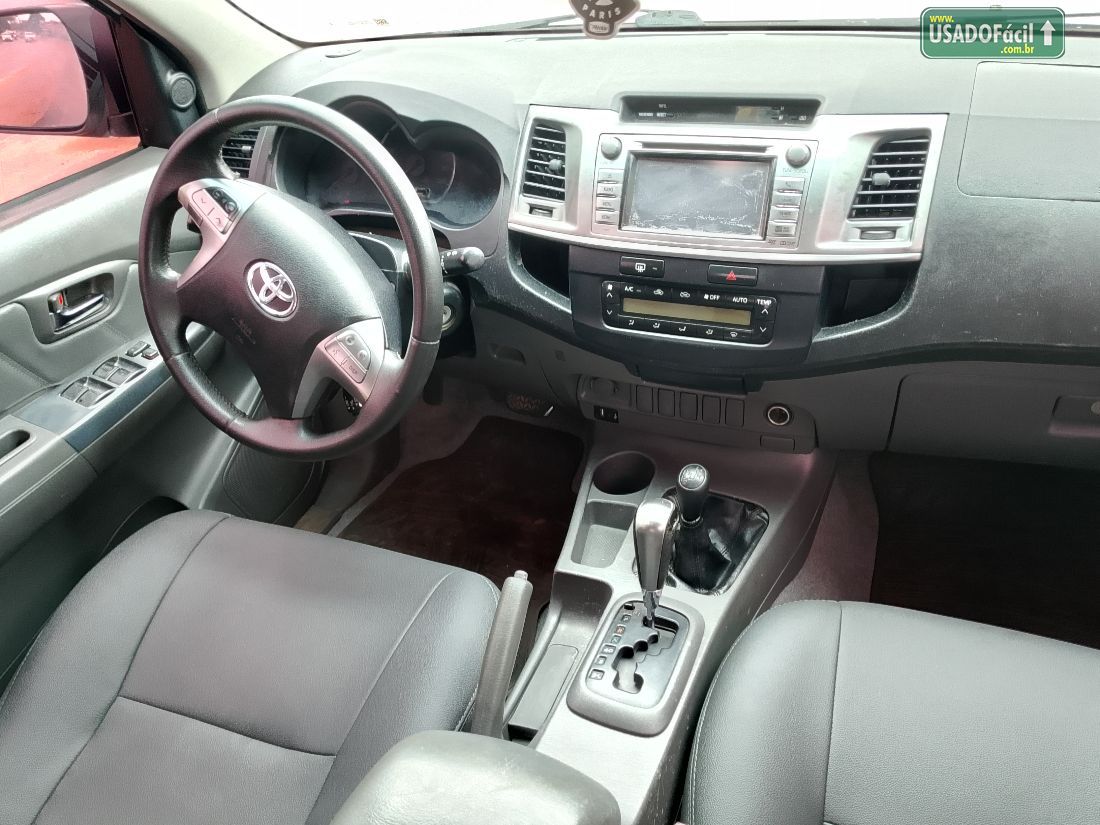 Toyota Hilux SW4 SRV D4-D 3.0 4x4 TDI Automático Diesel 2014/2014 — foto 6 de 8