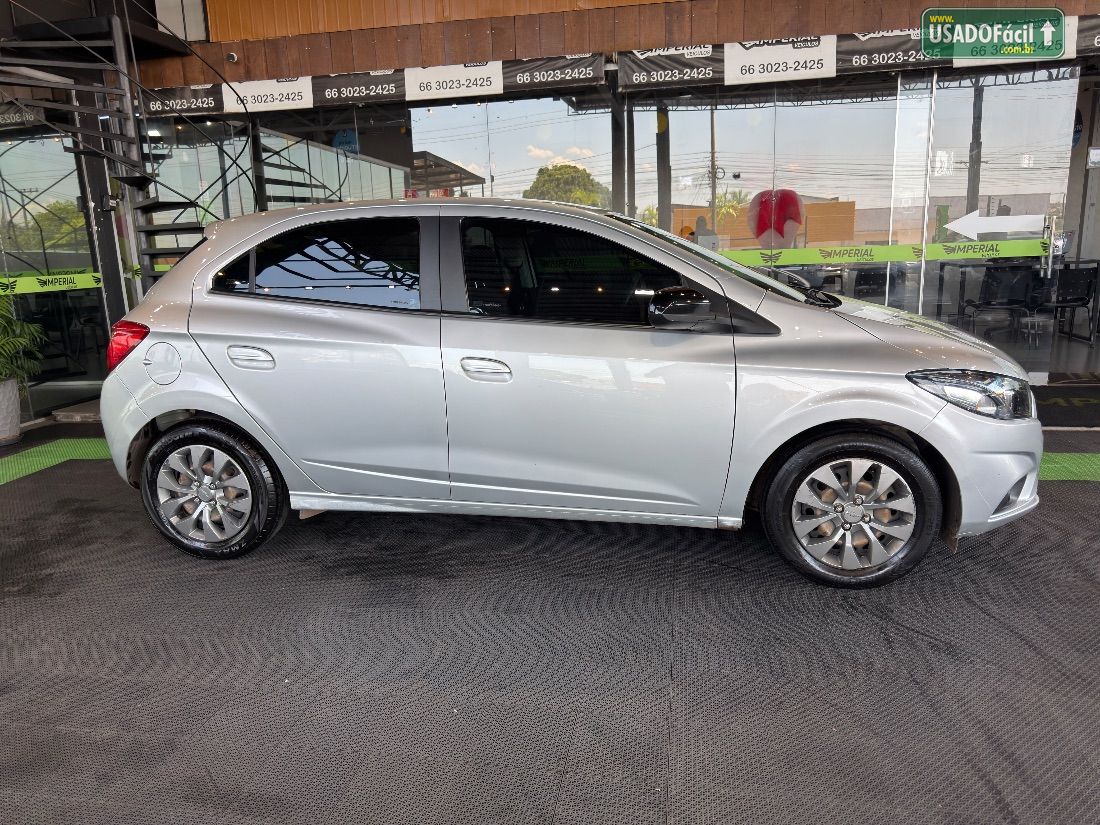 CHEVROLET/GM Onix Joy Hatch 1.0 Black Edition Flex Mecânico 2020/2021 — foto 8 de 12