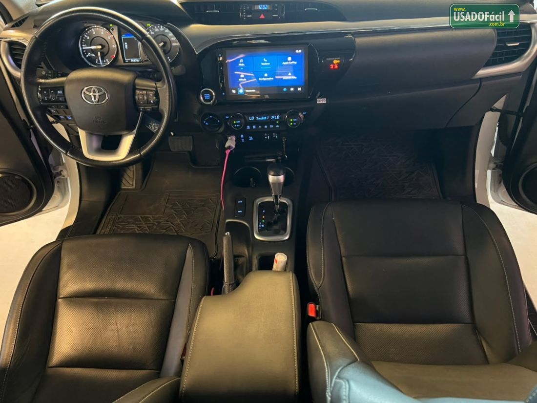 Toyota Hilux SRX CD 2.8 4x4 TDI Automático Diesel 2025/2025 — foto 11 de 13