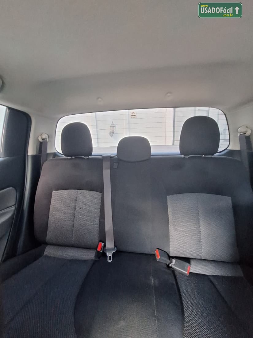 Mitsubishi L200 Triton Sport GLS CD 2.4 Automático Diesel 2023/2024 — foto 14 de 18