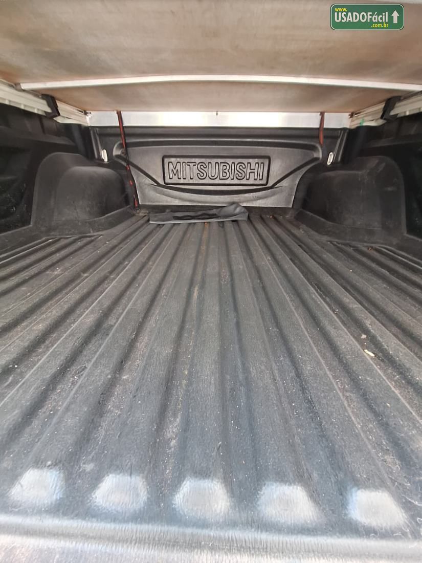 Mitsubishi L200 Triton Sport GLS CD 2.4 Automático Diesel 2023/2024 — foto 17 de 18