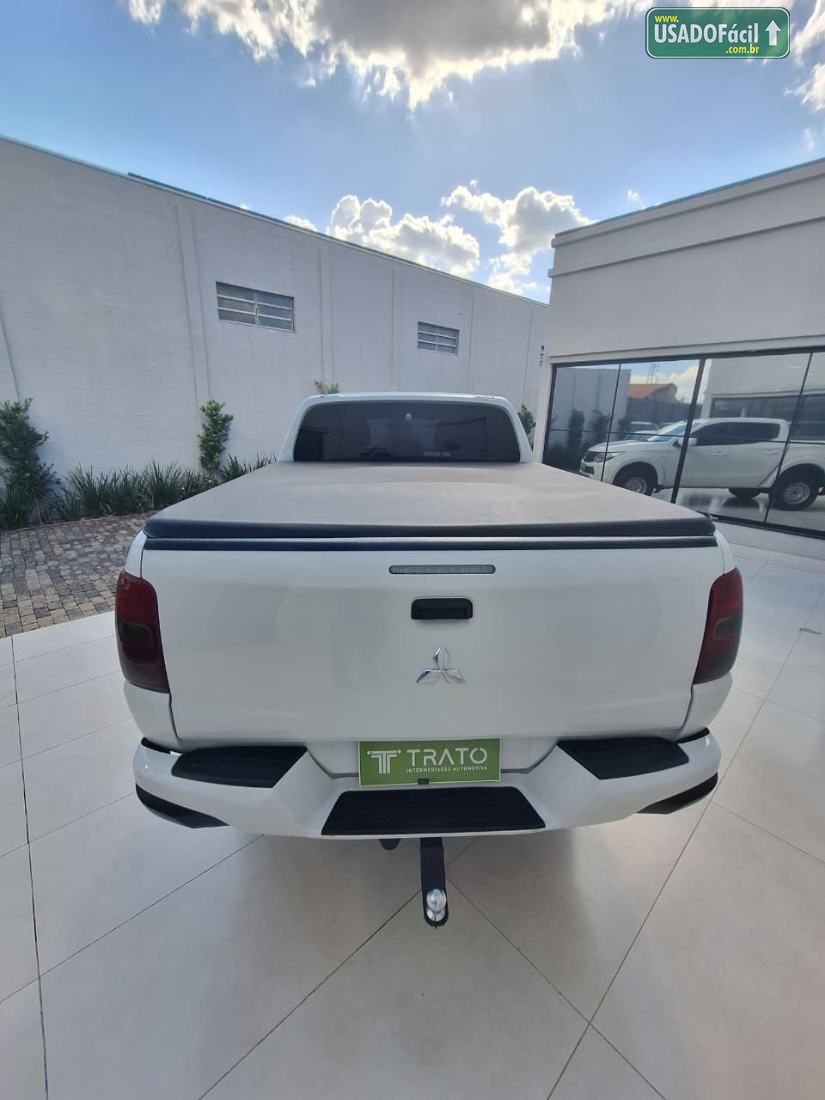 Mitsubishi L200 Triton Sport GLS CD 2.4 Automático Diesel 2023/2024 — foto 4 de 18