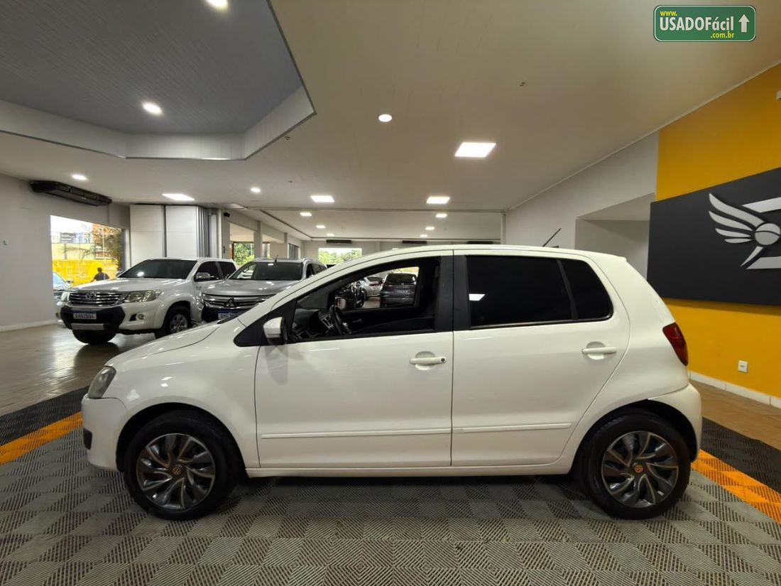 Volkswagen Fox 1.0 Mi 4P Total Flex 2013/2013 — foto 3 de 10