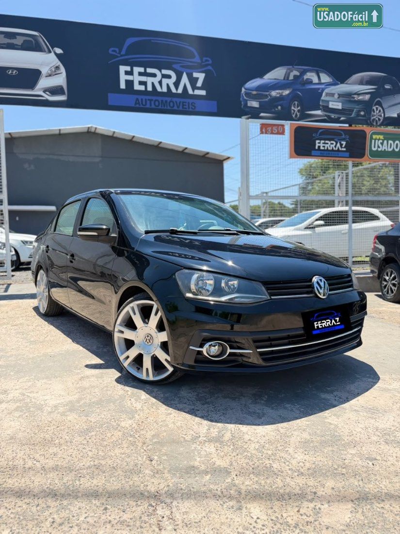 Volkswagen Voyage Comfortline 1.6 Total Flex 2013/2014 — foto 2 de 8
