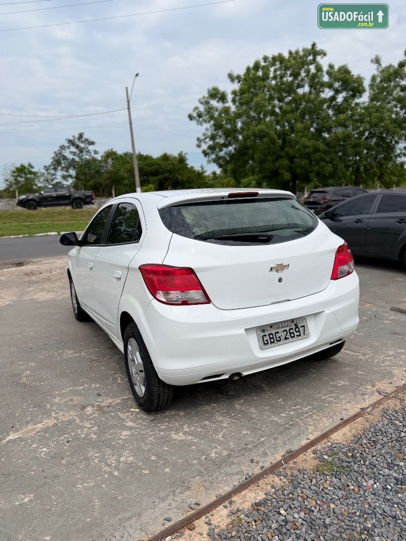 CHEVROLET/GM Onix Hatch LS 1.0 Mecânico Flex 2016/2016 — foto 10 de 11