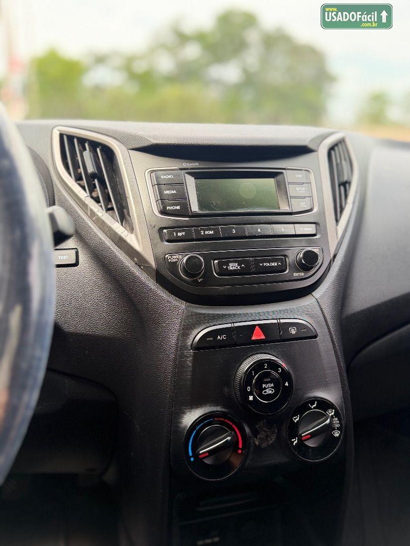Hyundai HB20 Hatch Unique 1.0 Mecânico Flex 2019/2019 — foto 11 de 13