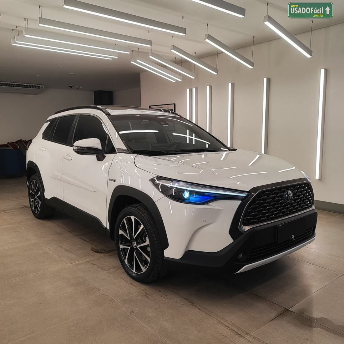 Toyota Corolla Cross XRX 1.8 Automático Híbrido 2023/2024 — foto 3 de 13