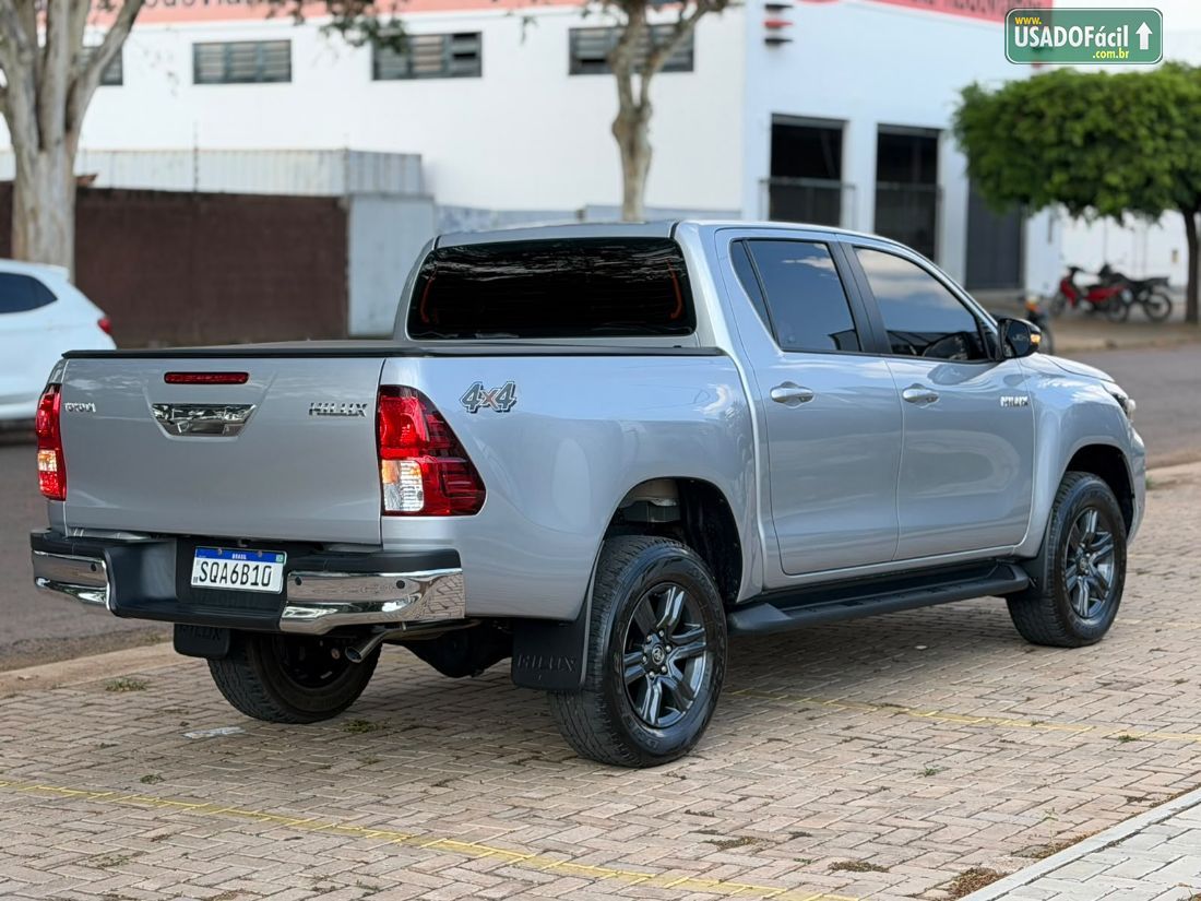 Toyota Hilux SR CD 2.8 4X4 TDI Automático Diesel 2024/2025 — foto 4 de 15
