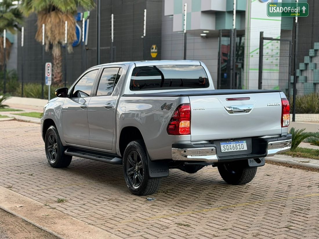 Toyota Hilux SR CD 2.8 4X4 TDI Automático Diesel 2024/2025 — foto 5 de 15