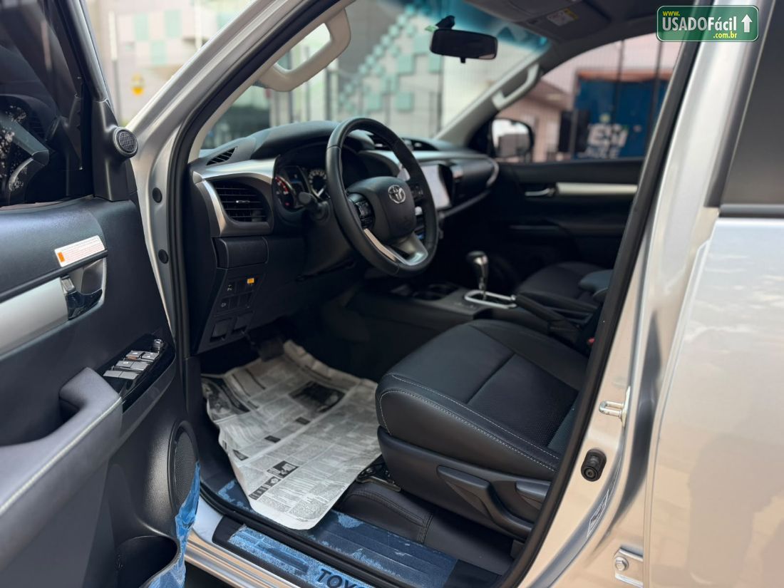 Toyota Hilux SR CD 2.8 4X4 TDI Automático Diesel 2024/2025 — foto 9 de 15