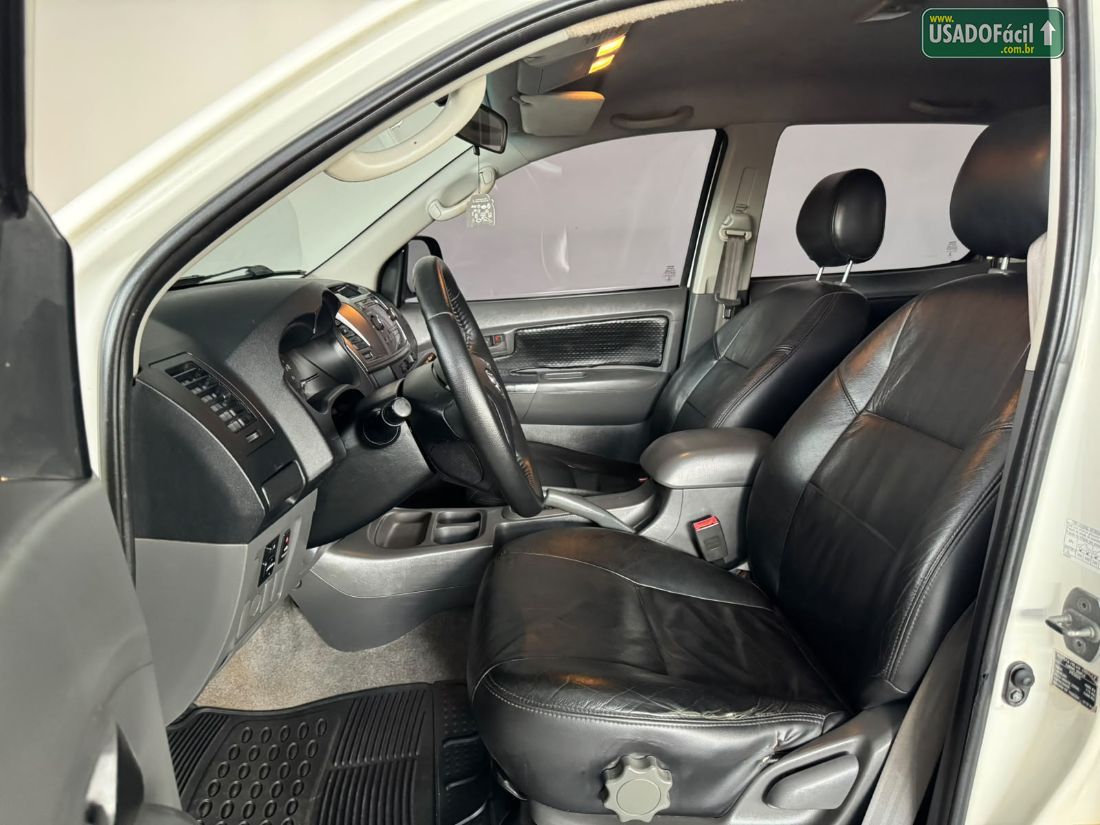 Toyota Hilux SR CD 2.7 4x2 Automático Flex 2015/2015 — foto 7 de 9