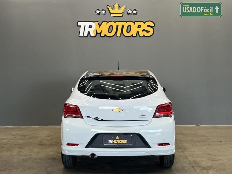 CHEVROLET/GM Onix Hatch Effect 1.4 Mecânico Flex 2019/2019 — foto 4 de 8