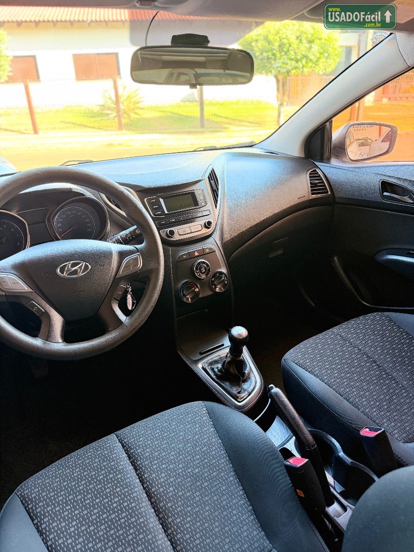 Hyundai HB20 Hatch Comfort 1.0 Flex 2017/2018 — foto 10 de 18