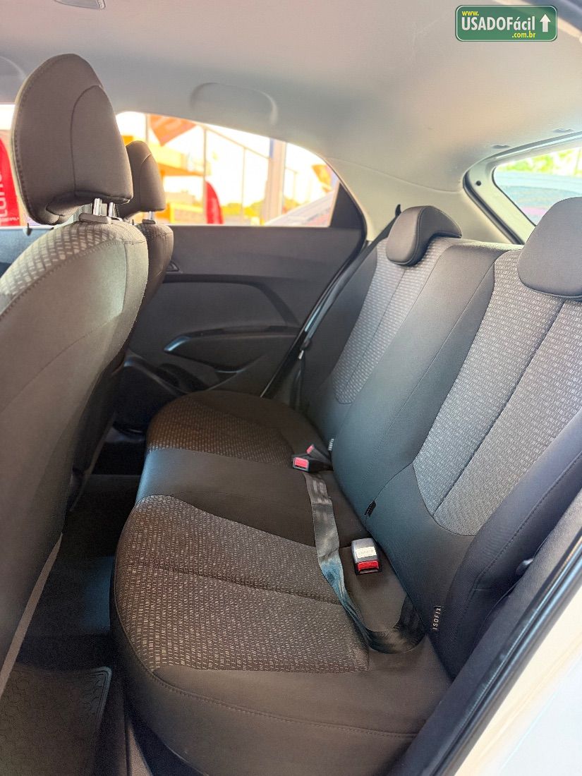 Hyundai HB20 Hatch Comfort 1.0 Flex 2017/2018 — foto 13 de 18