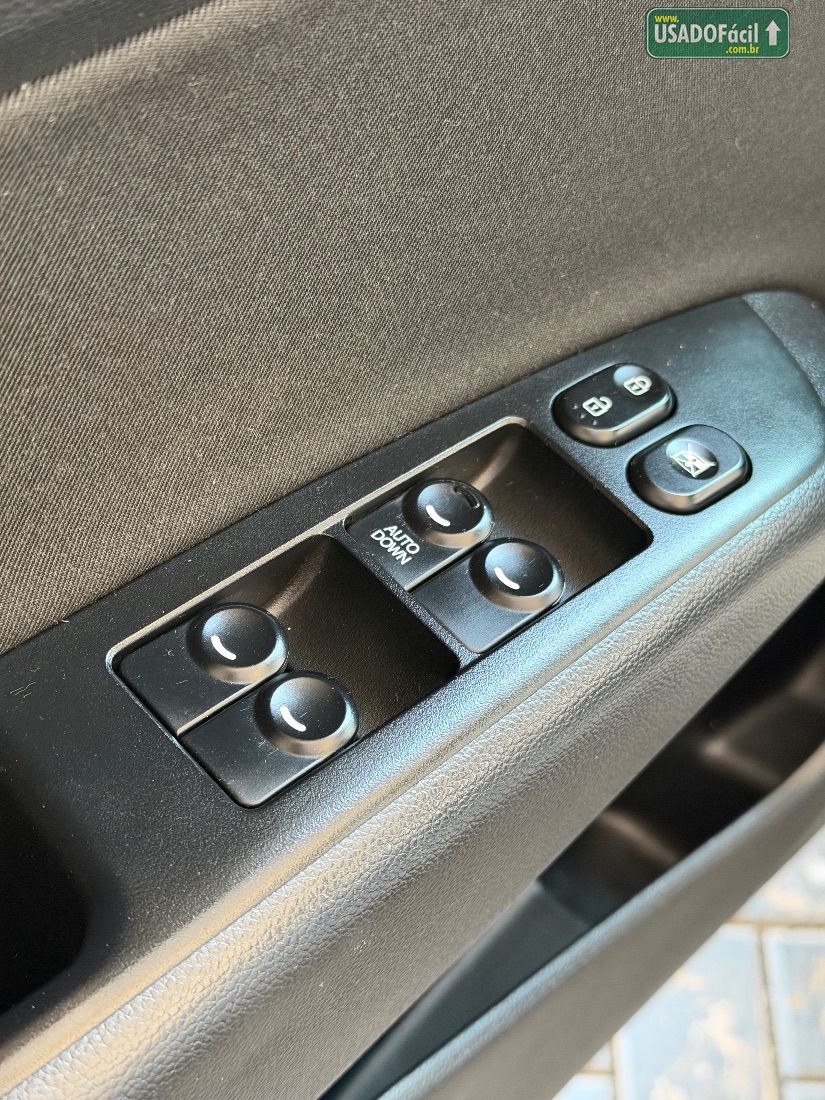 Hyundai HB20 Hatch Comfort 1.0 Flex 2017/2018 — foto 15 de 18